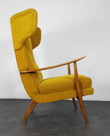 VINTAGE WING CHAIR , BY WALTER KNOLL FOR ANTIMOTT