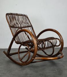 VINTAGE ROTAN SCHOMMELSTOEL