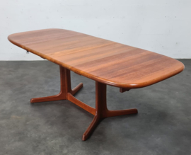 VINTAGE EETTAFEL DYRLUND