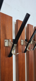 VINTAGE KAPSTOK , SLAT-GARDEROBE
