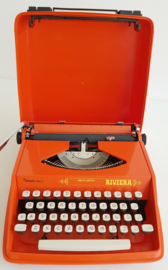 VINTAGE ORANJE TYPEMACHINE