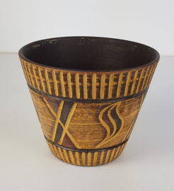 VINTAGE WEST GERMANY BLOEMPOT 500/20