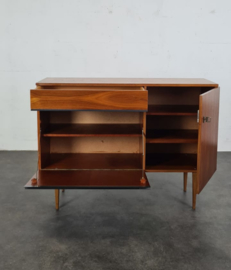 VINTAGE MINI-SIDEBOARD