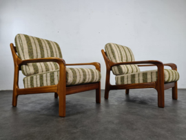 VINTAGE FAUTUIL & HOCKER , THAMS