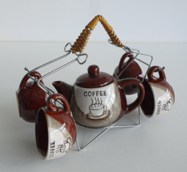VINTAGE KINDER SERVIES