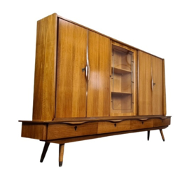 VINTAGE HIGHBOARD