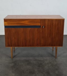 VINTAGE MINI-SIDEBOARD