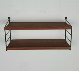 VINTAGE BOEKENSCHAP NISSE STRING
