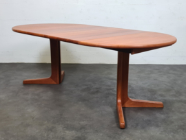 VINTAGE TEAK EETTAFEL