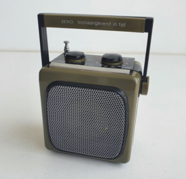 VINTAGE RADIO