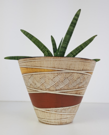 VINTAGE WEST GERMANY BLOEMPOT 791/24