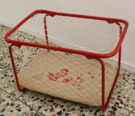 VINTAGE POPPENBEDJE / BOX