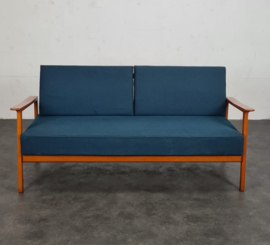 VINTAGE BANK , DAYBED KNOLL
