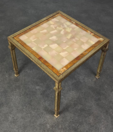 HOLLYWOOD REGENCY TAFEL