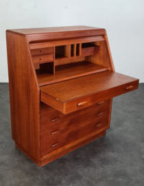 DYRLUND SECRETAIRE , KAPTAFEL