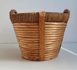 GROTE VINTAGE BLOEMPOT