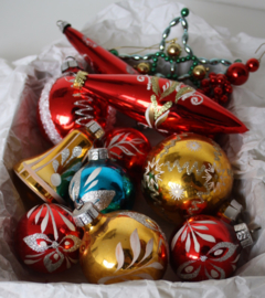 RETRO GLAZEN KESRTBALLEN SET 11