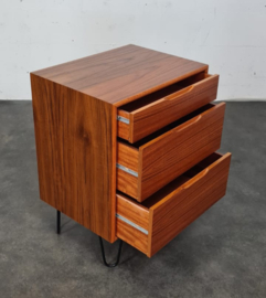 VINTAGE TEAK HAIRPIN KASTJE