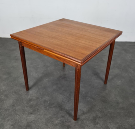 NIELS O MOLLER TAFEL