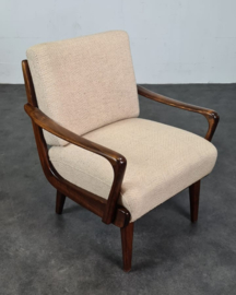 VINTAGE FAUTEUIL , WRENGER