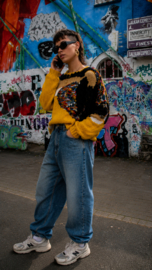 Vintage Statement Sweater – Mustard Yellow Size: L/40
