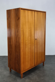 VINTAGE KLEDINGKAST MUSTERRING , HANG