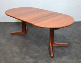VINTAGE TEAK EETTAFEL