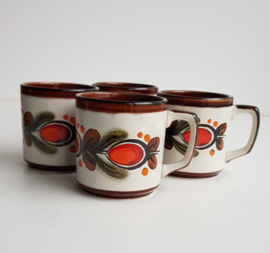 VINTAGE BEKERS