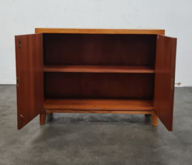 VINTAGE KASTJE , MINI SIDEBOARD