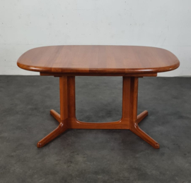 VINTAGE TEAK EETTAFEL GLOSTRUP