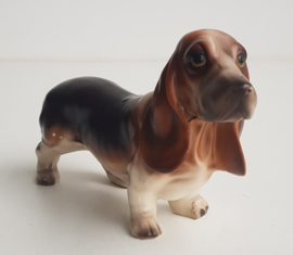 VINTAGE BEELDJE BASSET