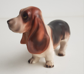 VINTAGE BEELDJE BASSET