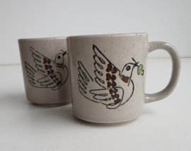 VINTAGE BEKERS