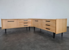 VINTAGE SIDEBOARD , HOEKKAST