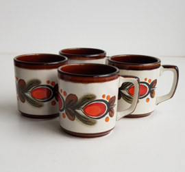 VINTAGE BEKERS