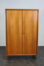 VINTAGE KLEDINGKAST , LINNENKAST
