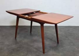 VINTAGE EETTAFEL LOUIS VAN TEEFFELEN