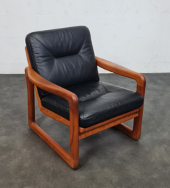 VINTAGE FAUTEUIL , POUL JEPPENSEN