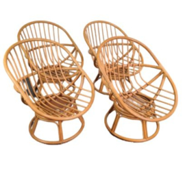 VINTAGE ROTAN EGG-CHAIR