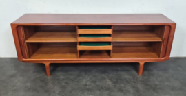 VINTAGE TEAK SIDEBOARD DYRLUND