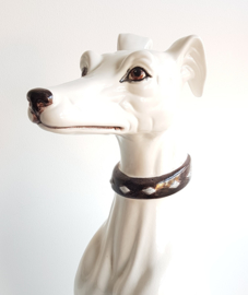 VINTAGE BEELD GREYHOUND