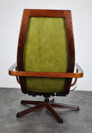 VINTAGE LEREN FAUTEUIL &  OTTOMAN , G-MÖBEL