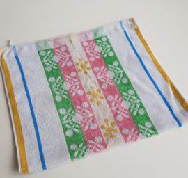 VINTAGE HANDDOEK