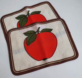 VINTAGE PLACEMATS