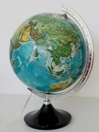 VINTAGE GLOBE