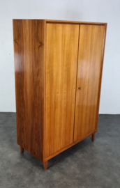 VINTAGE KLEDINGKAST MUSTERRING , HANG