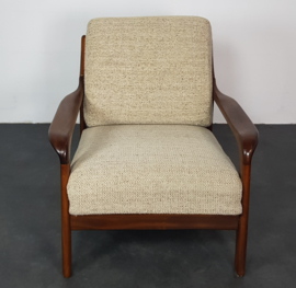 VINTAGE ARMCHAIR, NIELS BACH