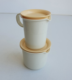 VINTAGE TUPPERWARE ROOMSTEL
