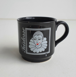 VINTAGE PIERROT BEKER