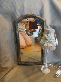 Mooie Decoratieve Spiegel met Houten Rand